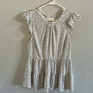 Beautiful Top Size Mediam.